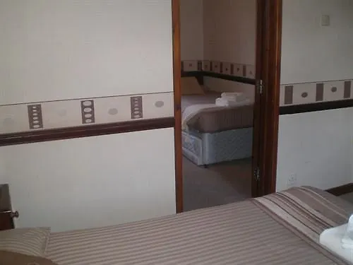 The Bridge 3* Holmrook