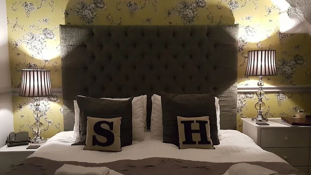 Sawrey House & Restaurant 호텔 3*