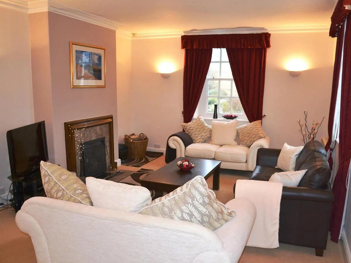 別荘 Lanthwaite Green New Farmhouse *