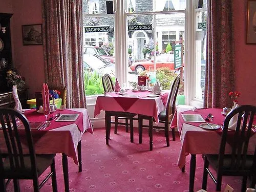 Hunters Way Hotel
