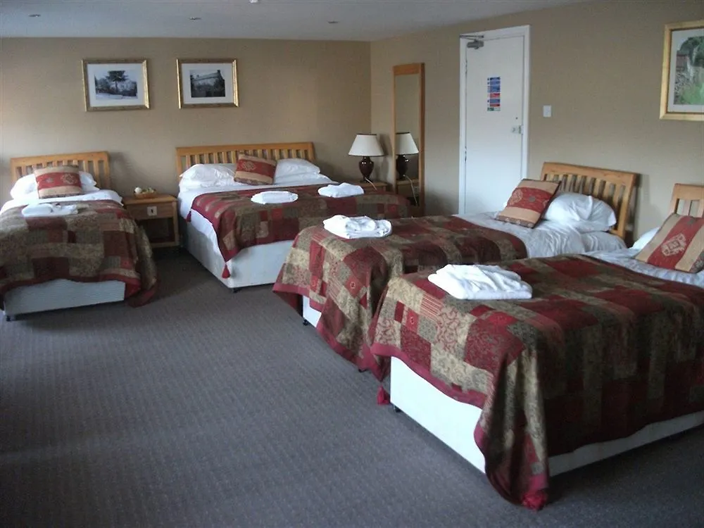 The George - Hotel 3*