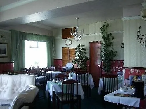 Pensionat East Mount House 3*