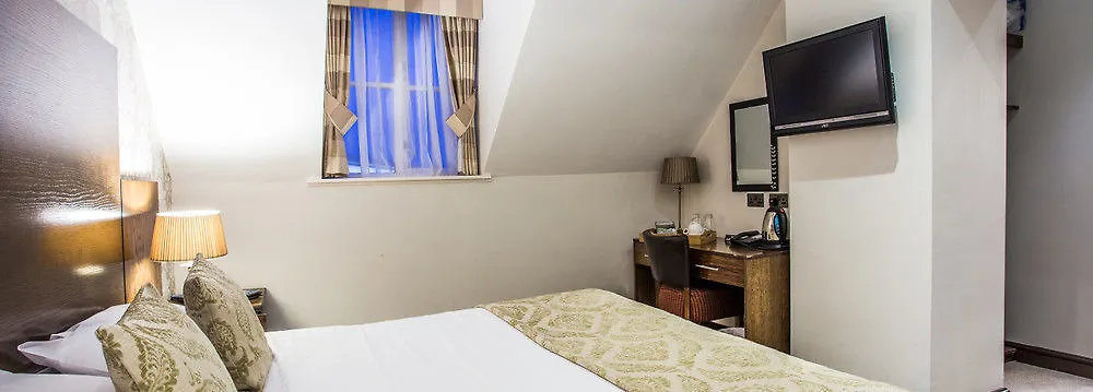 Hotel The Duke Of Edinburgh & Bar 4*