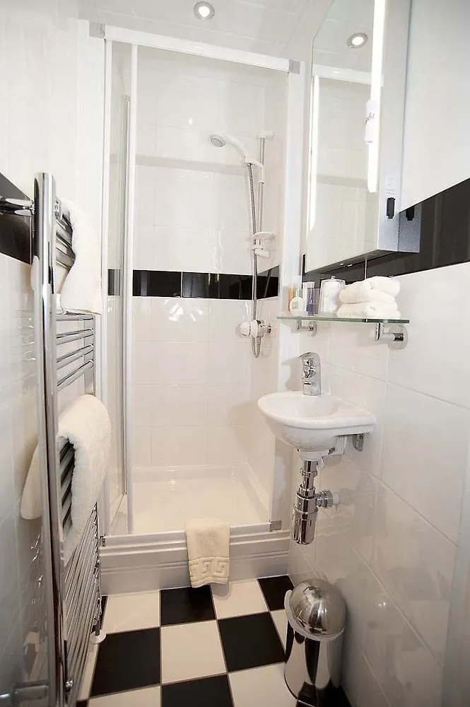 Pensionat Albany House 4*