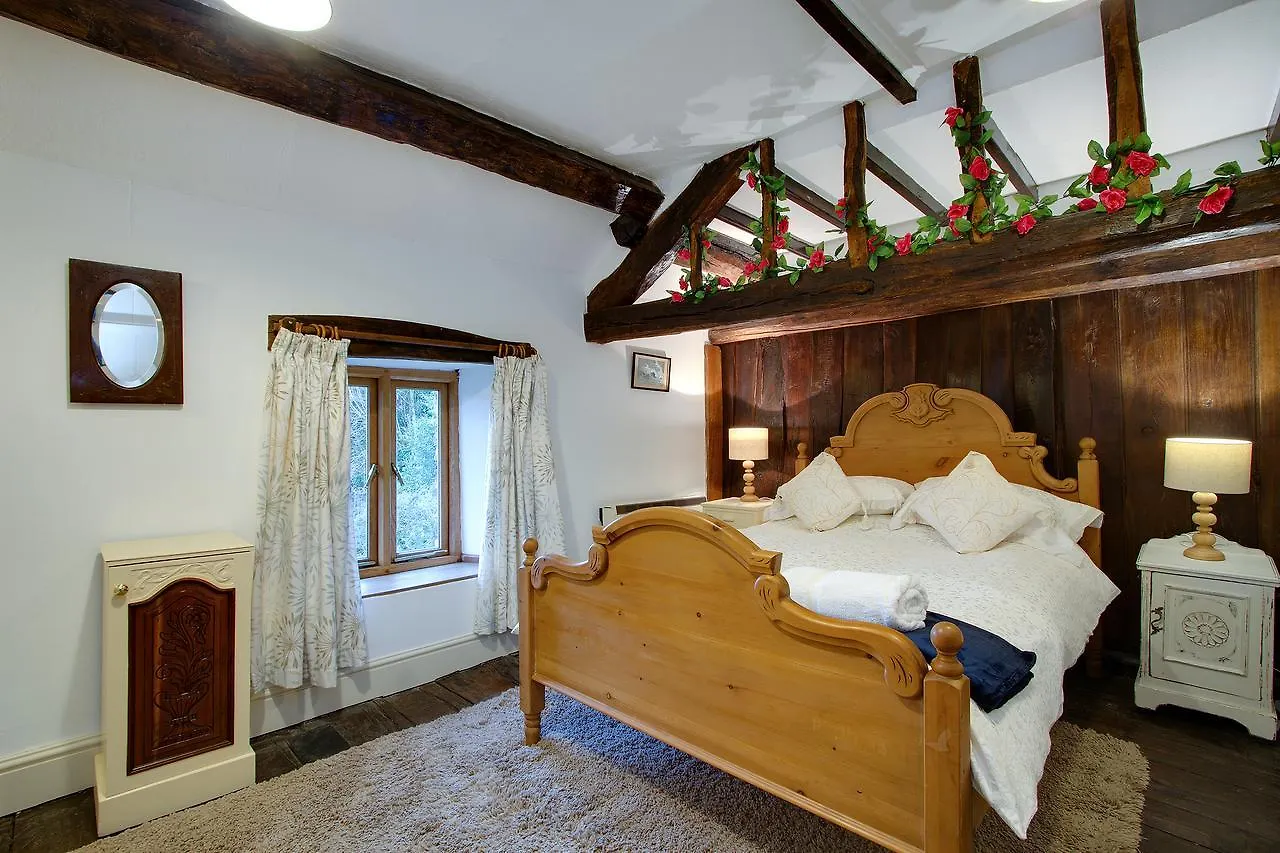 The Farm And Duddon View Barn بيت للعطل بروتون إن فورنيس