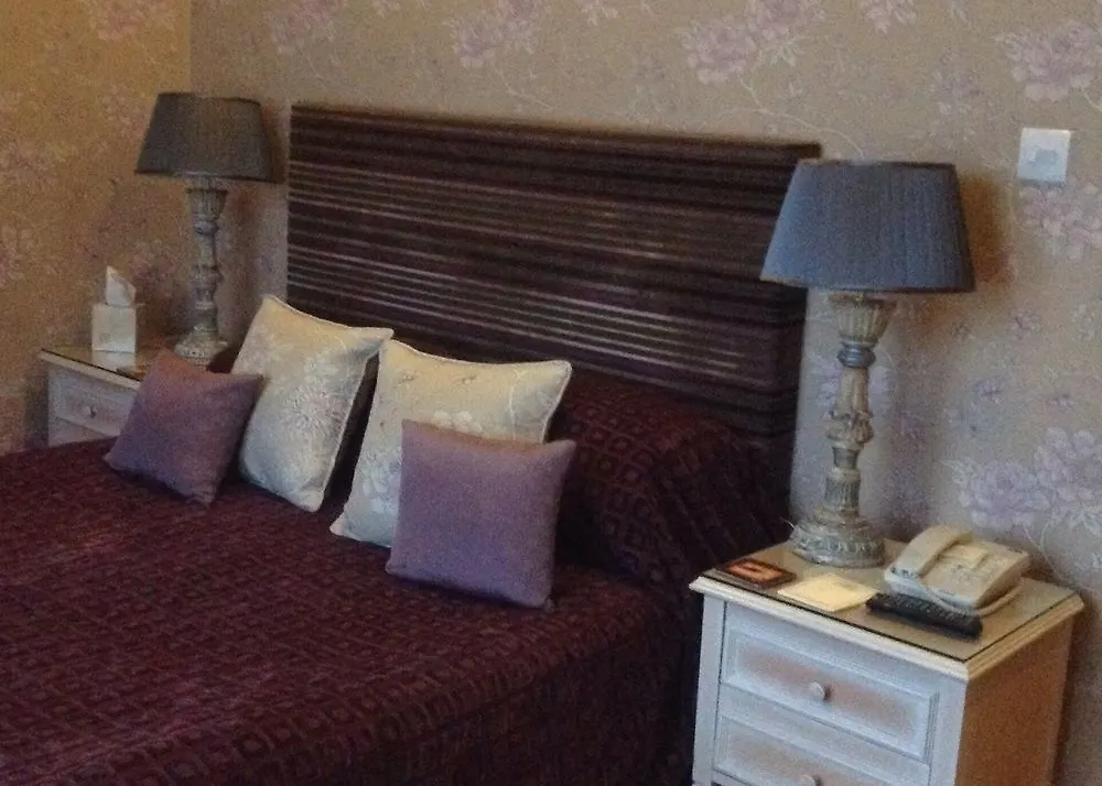 Tufton Arms 3*