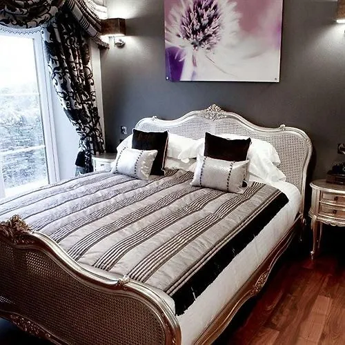 Casa de hóspedes Windermere Suites 5*