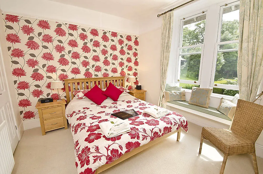 Guest house Oldfield House 2*