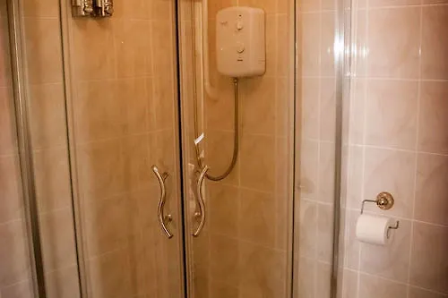 Lacet House 4*