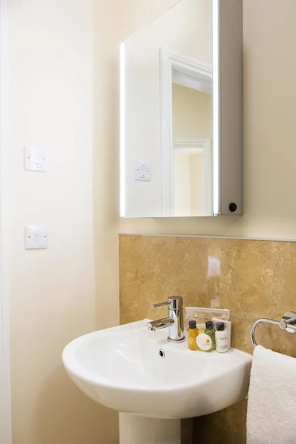 Waterfoot Park 5*