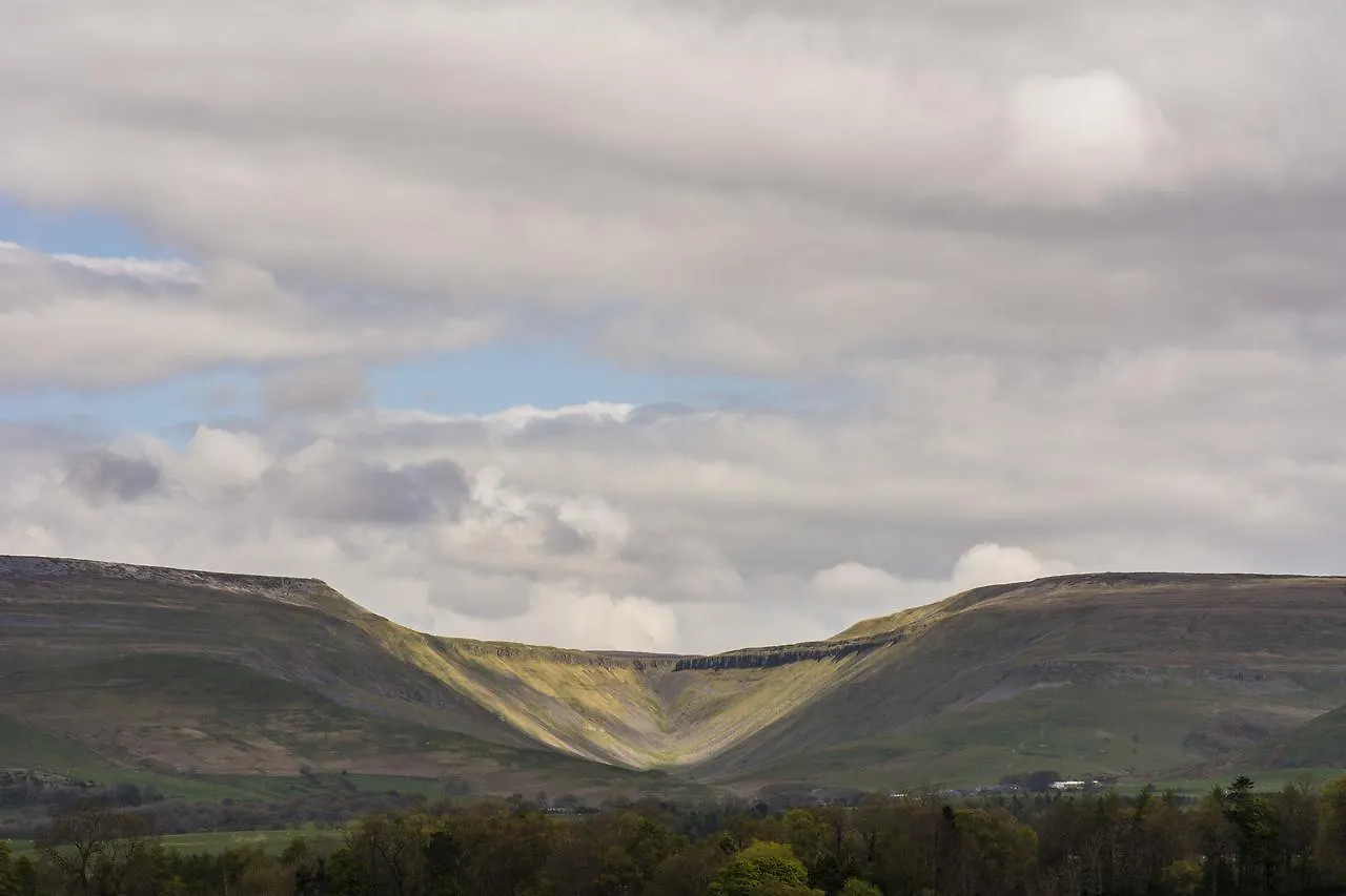 Отель Castle Appleby-in-Westmorland