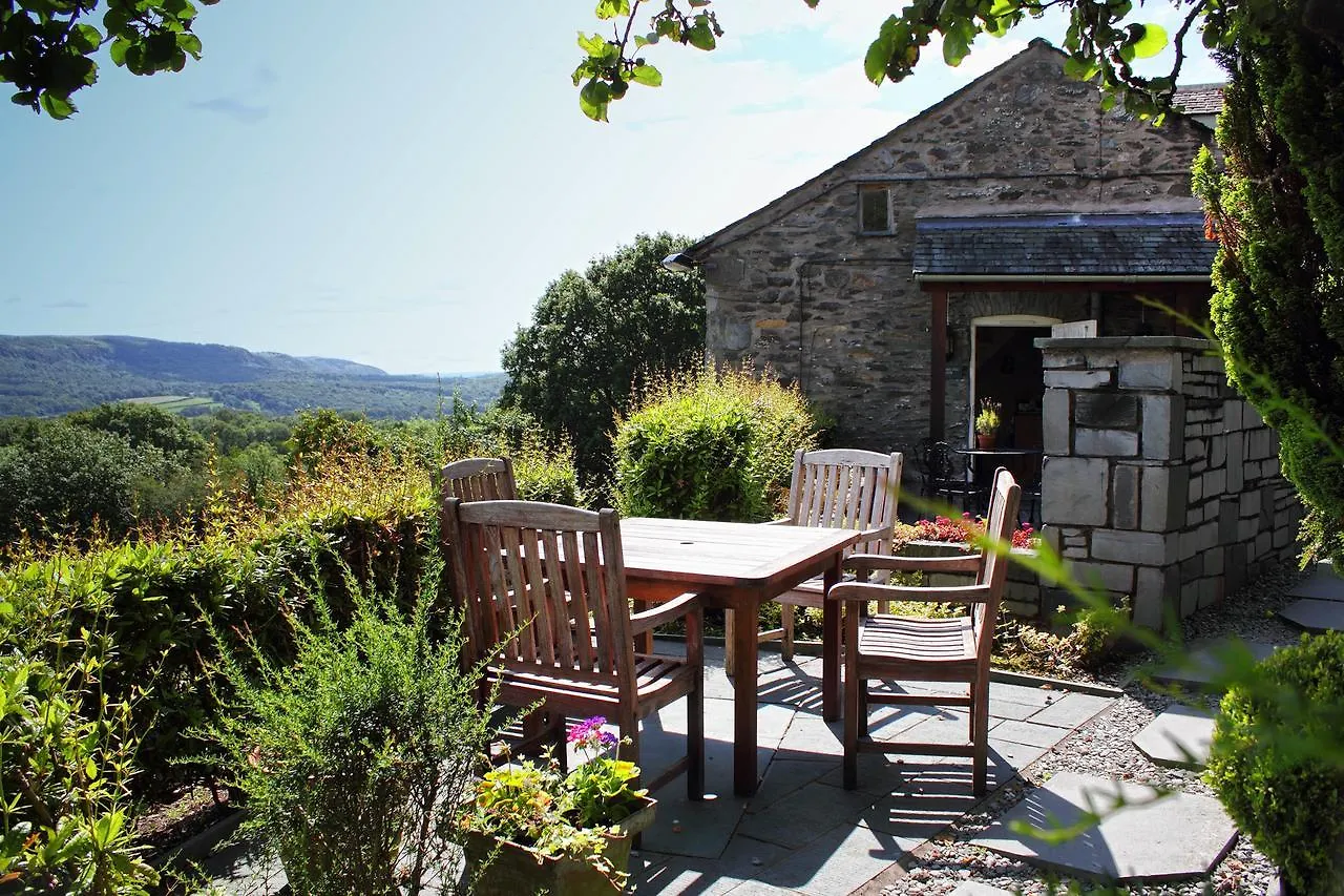 Mason's Arms Hotel Bowland Bridge