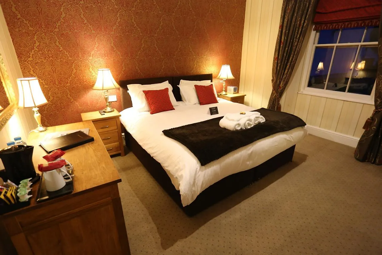 Woodlands 4*
