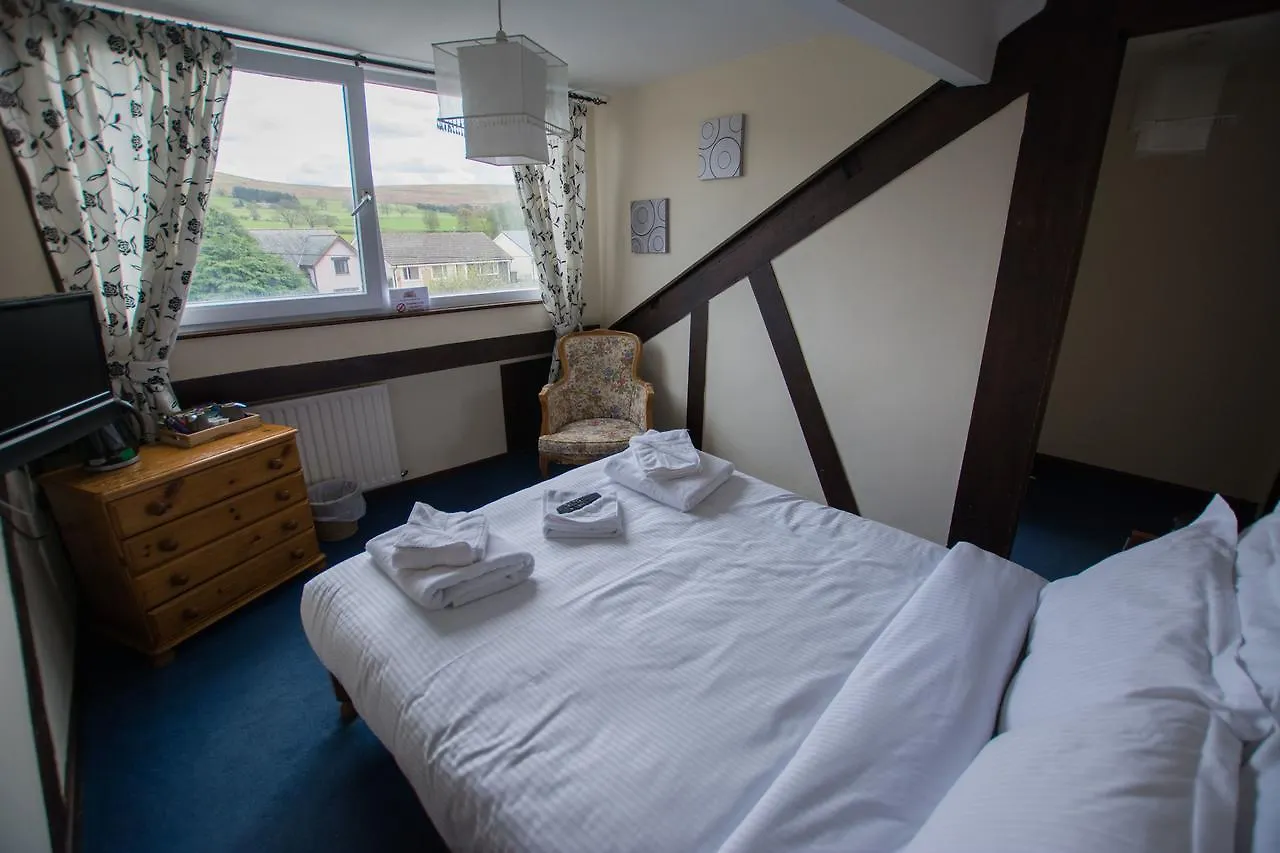 The Crown Hotel 4*
