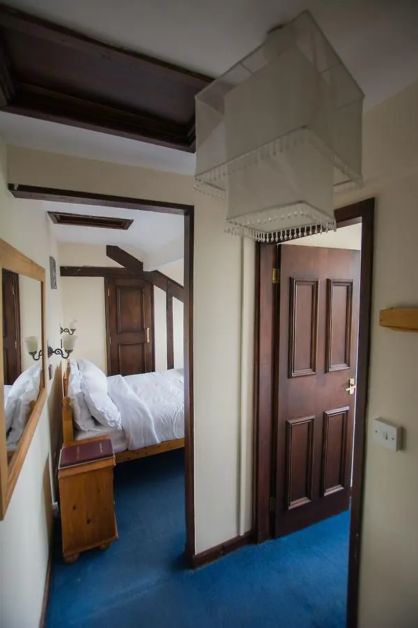Hotel The Crown