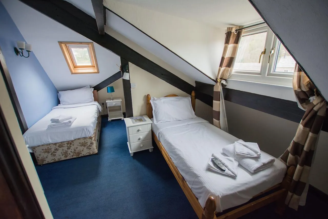 The Crown Hotel Pooley Bridge