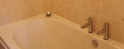 Warwick Hall 3* Карлайл