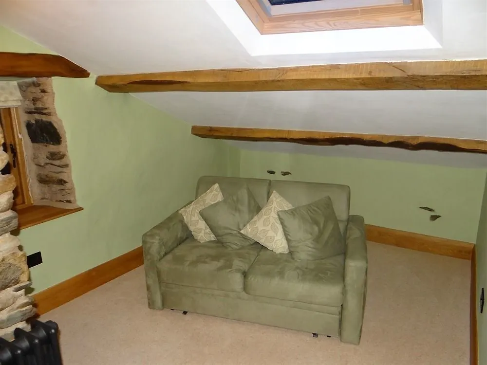 Casa de hóspedes The Wayside And Whisky Barn 4*