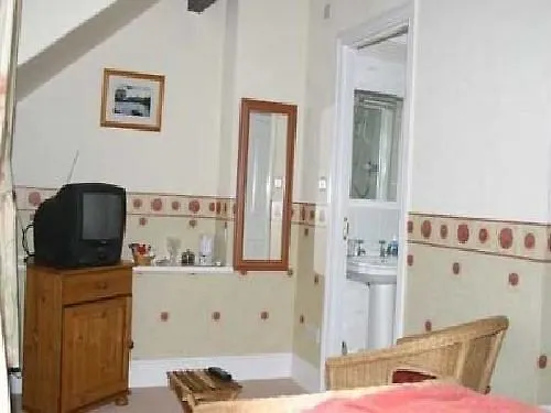 Littlefield 4* كيسويك