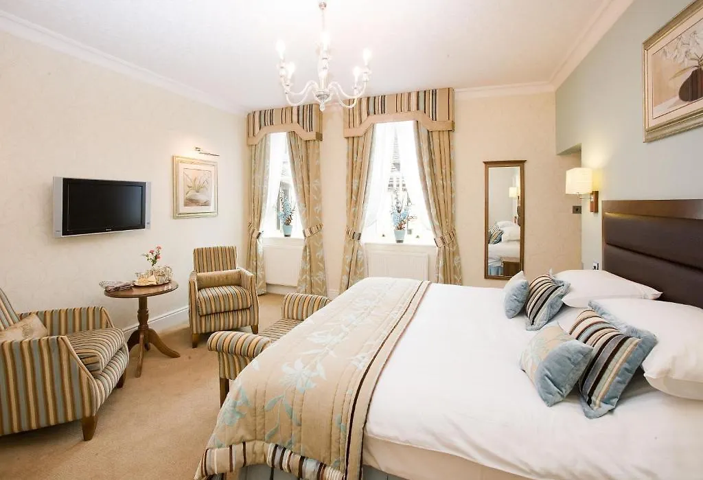 The George Hotell 3*