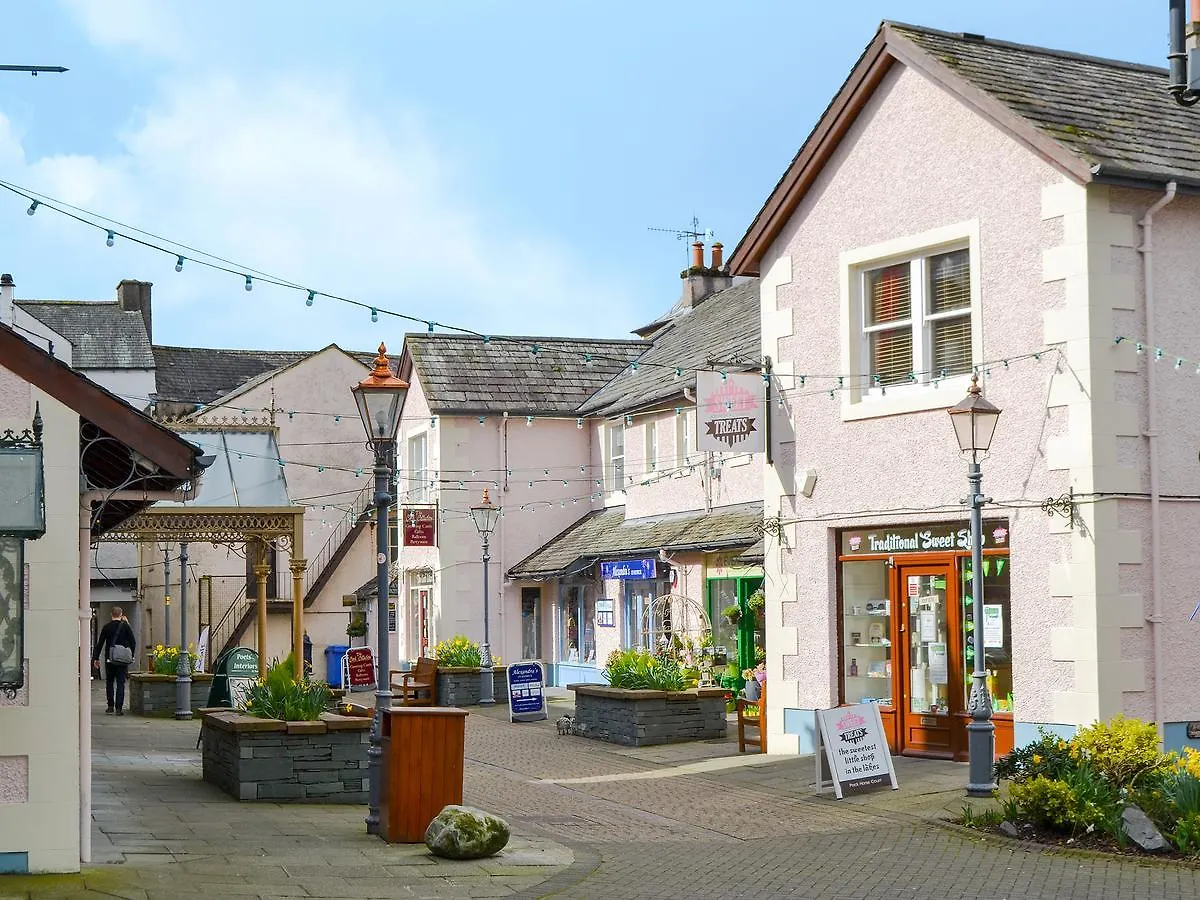 19 Packhorse Court *