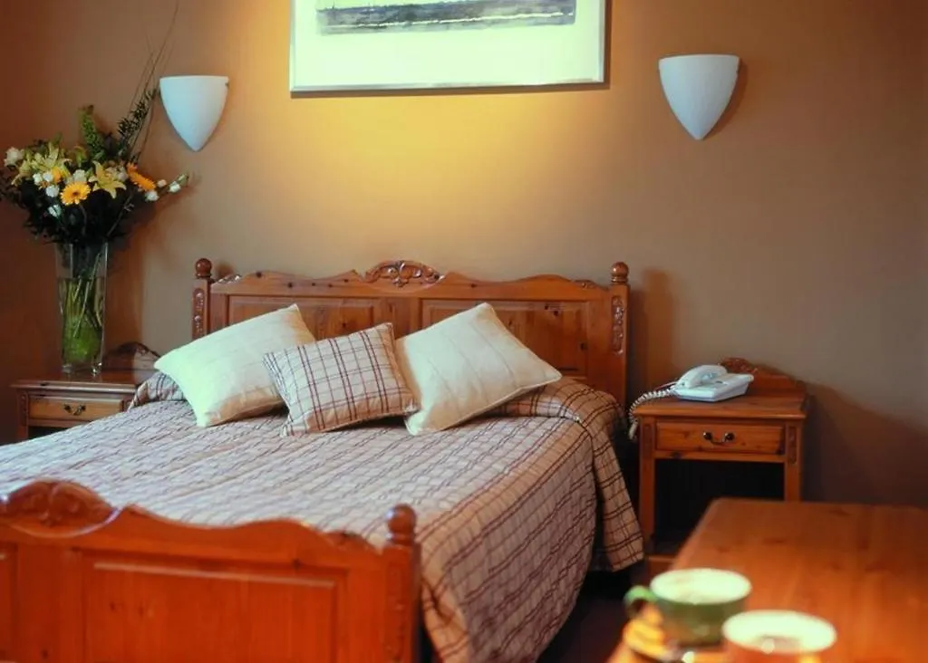 Whoop Hall Hotel&leisure 3*