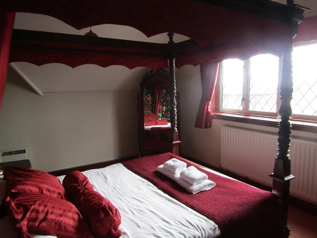 Hunters Hotel