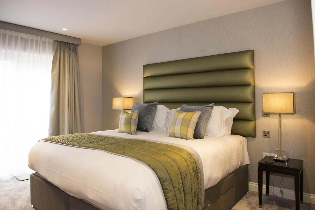 Roundthorn & Luxury فندق 5*