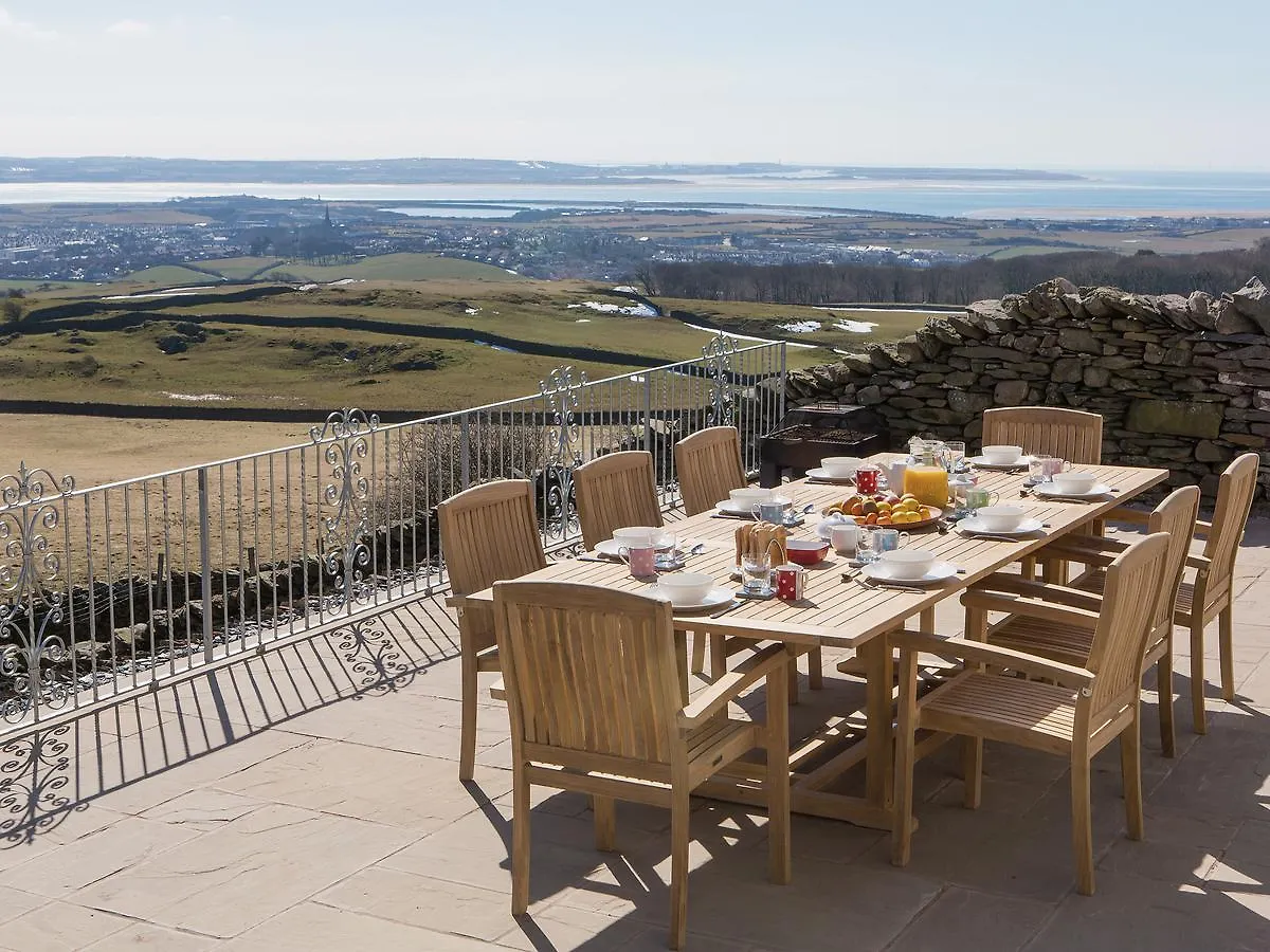High Lowscales Farm Holiday home