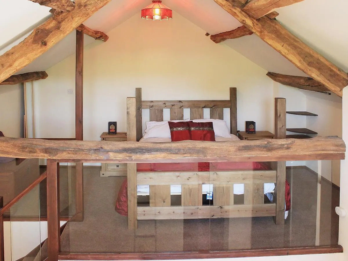 Holiday home Crimson