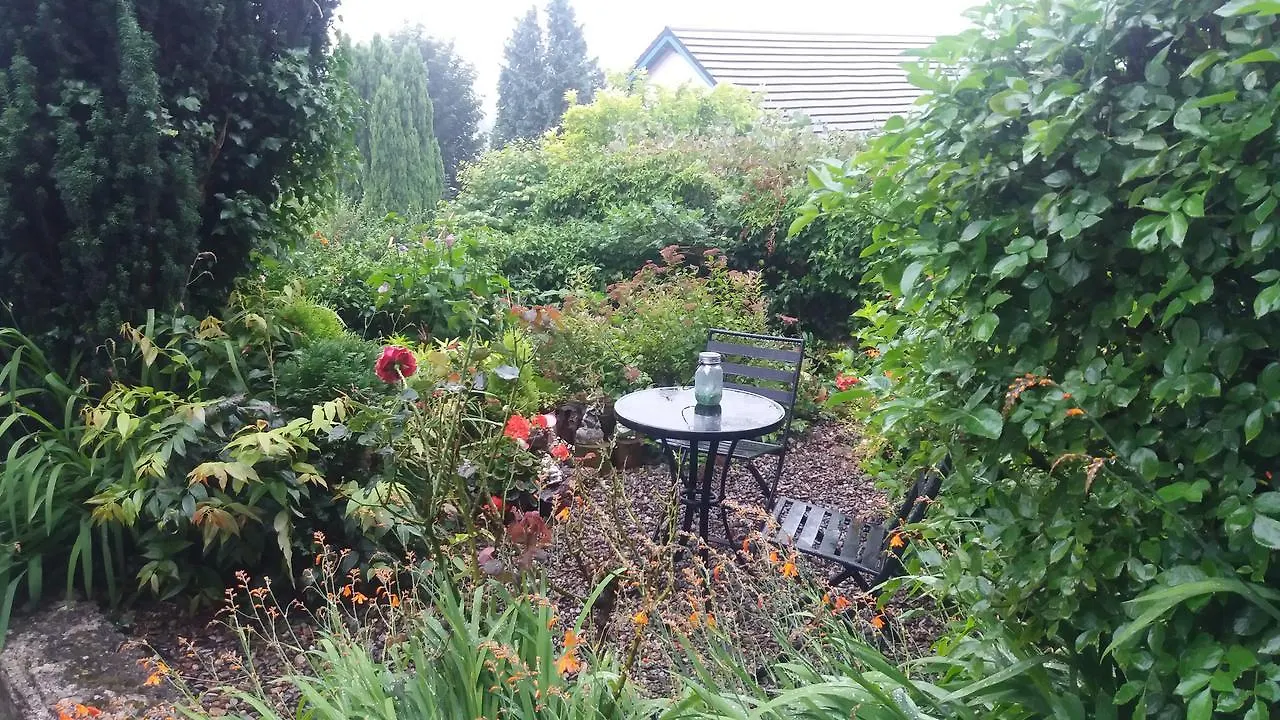 Plumtree House 3*