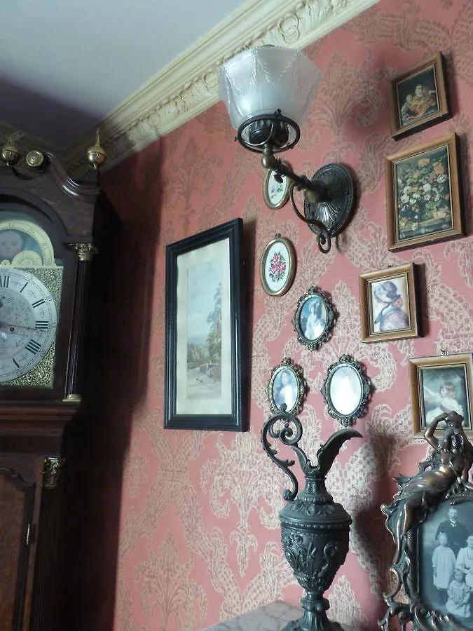 Pomona Bed & Breakfast