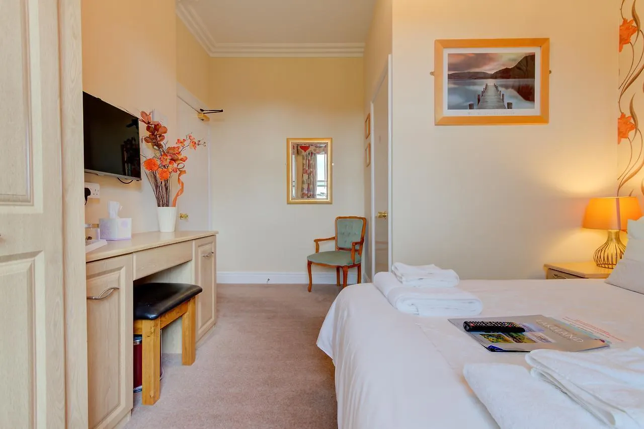 Park House 4*