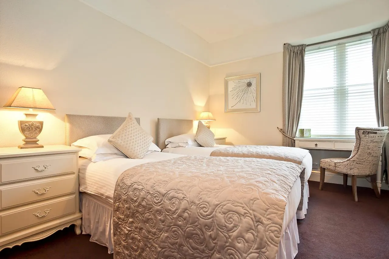 Chestnuts (adults Only) 4*