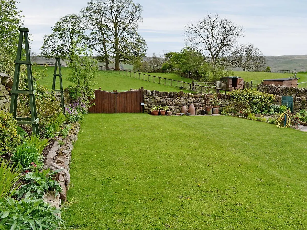 Holiday home Barnside