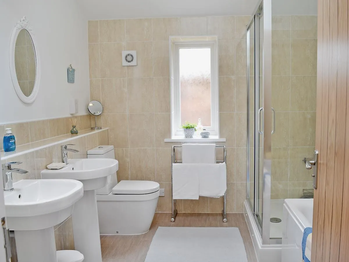 Holiday home Barnside