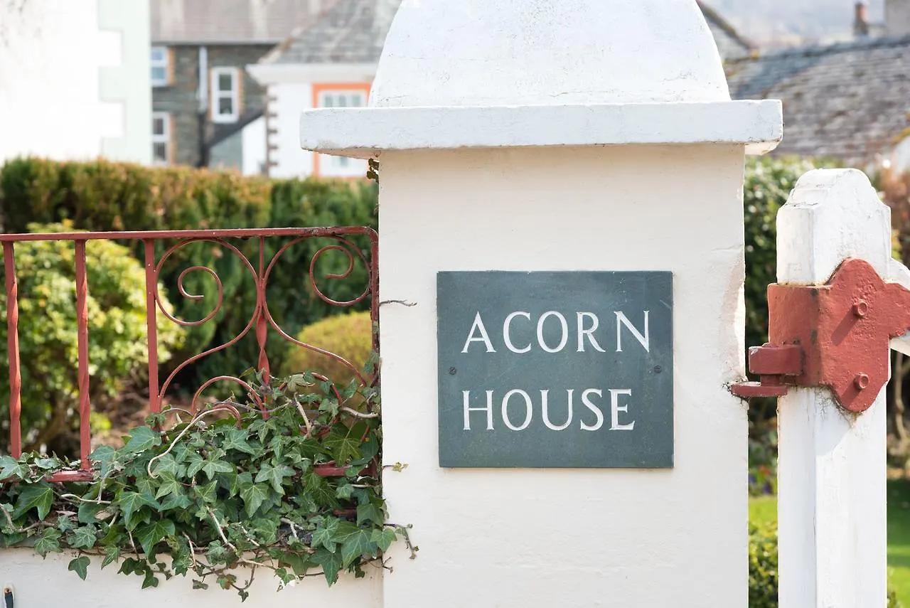 Acorn House Pensjonat
