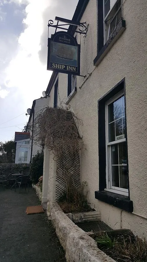 The Ship Bed & Breakfast 3*