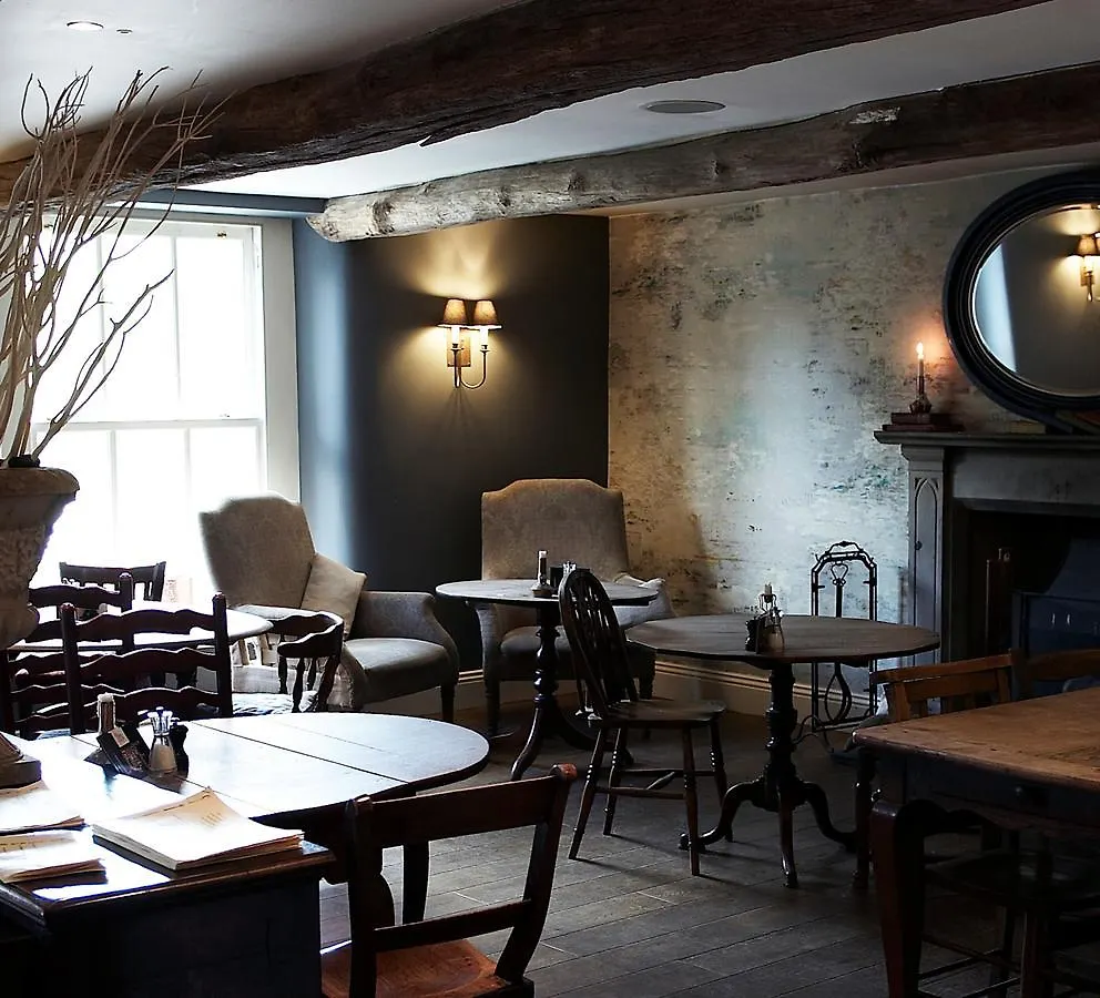 Plough 5* Lupton