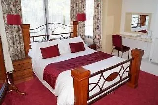 East Mount House