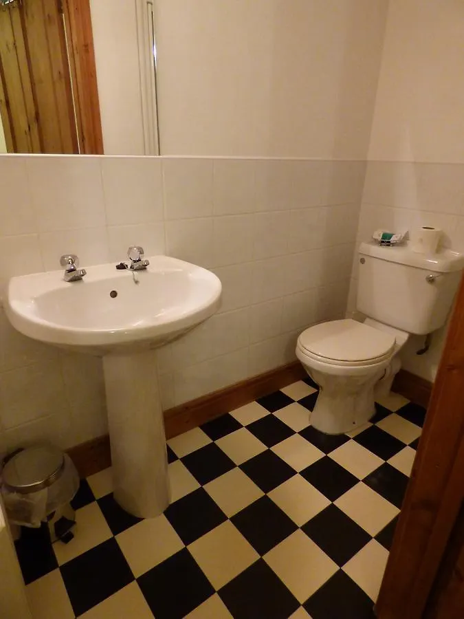 The Belted Will Inn 3*