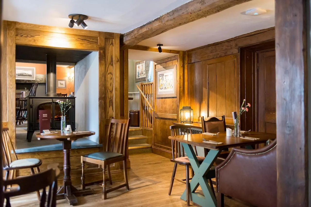 The Horse And Farrier And The Salutation Keswick Locanda