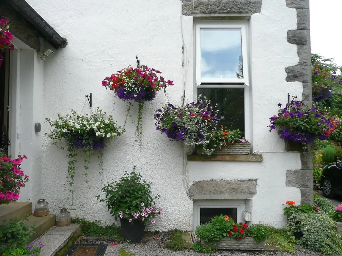 Glenville House - Adults Only - Incl Free Off-site Health Club With Swimming Pool, Hot Tub, Sauna & Steam Bowness-on-Windermere