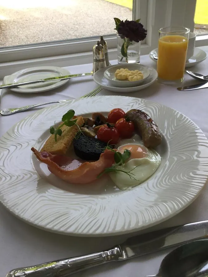 Hotel Lyzzick Hall 3*