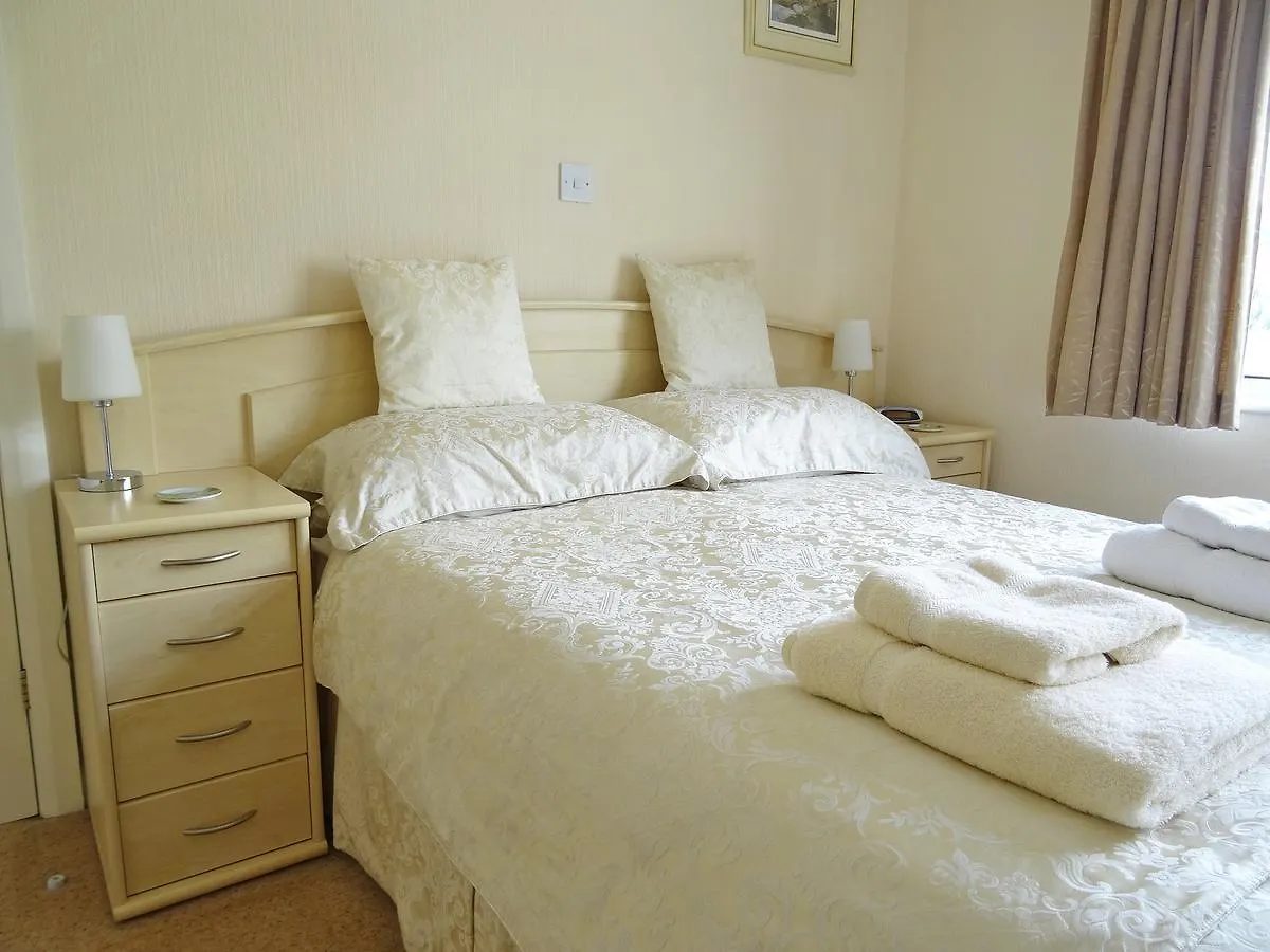Alojamento de Acomodação e Pequeno-almoço Ambleside Lodge 4*