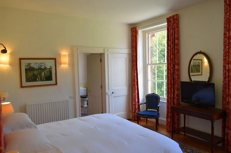 Warwick Hall 3* Carlisle (Cumbria)