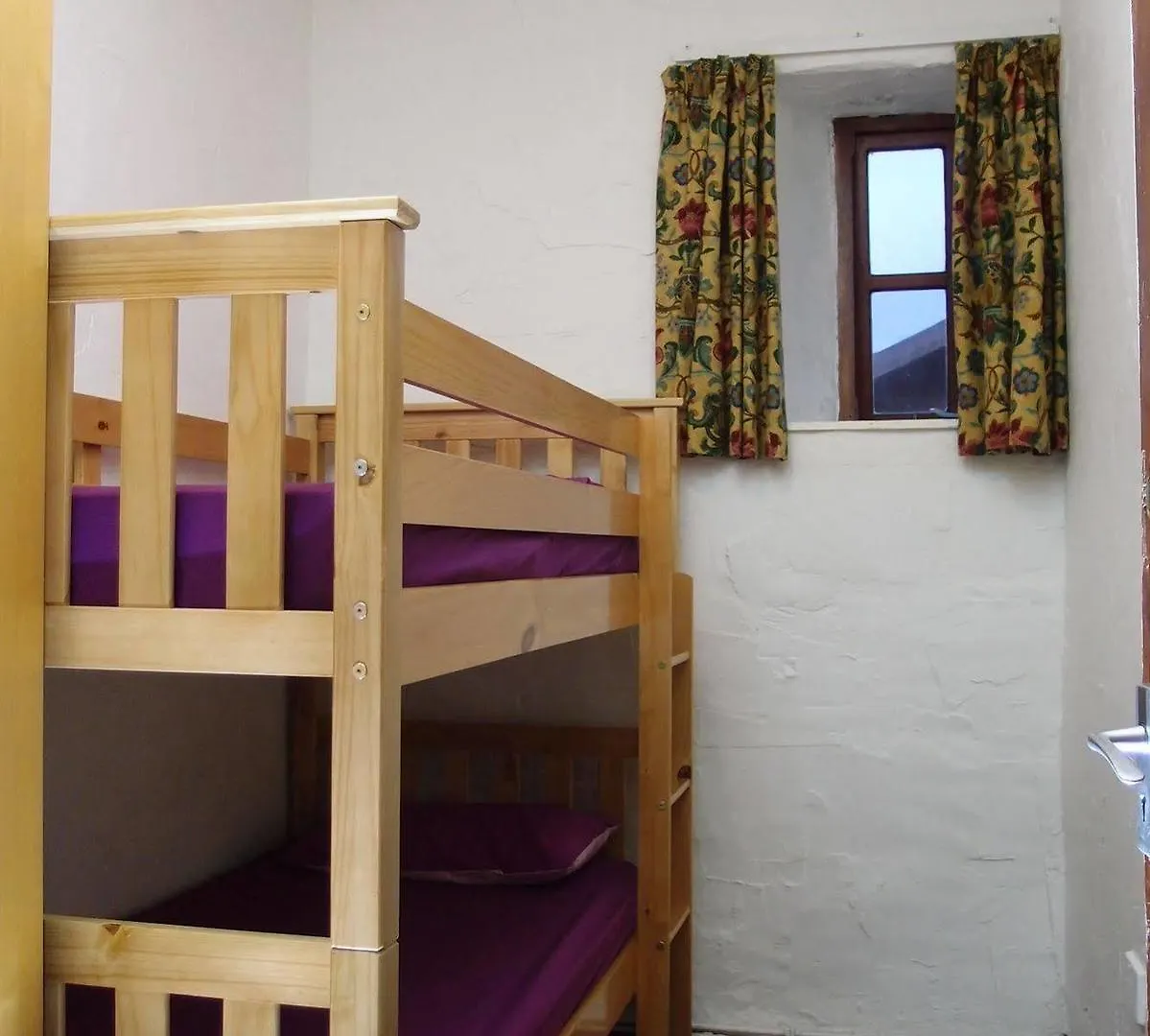 Hostel Bunkhouse *