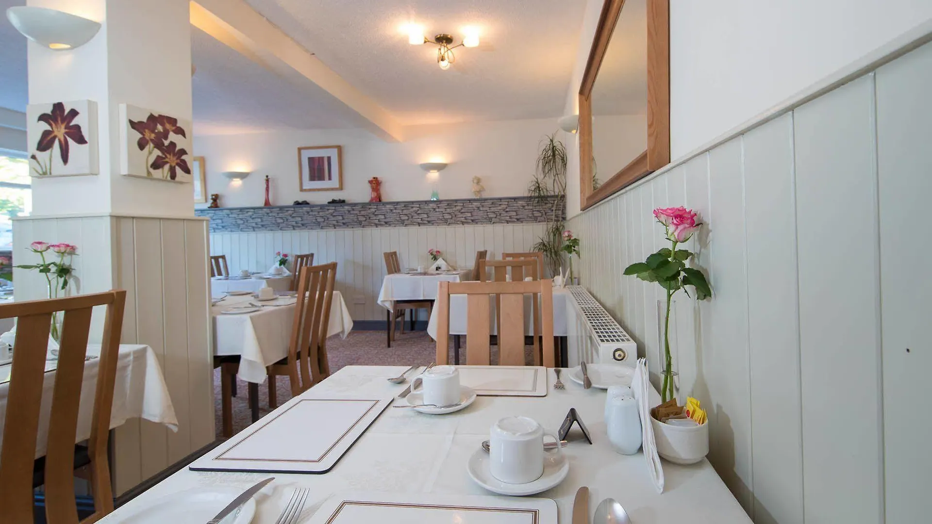 Guest house Thornbank House Offering Breakfast And With Free Off Site Health Club Windermere