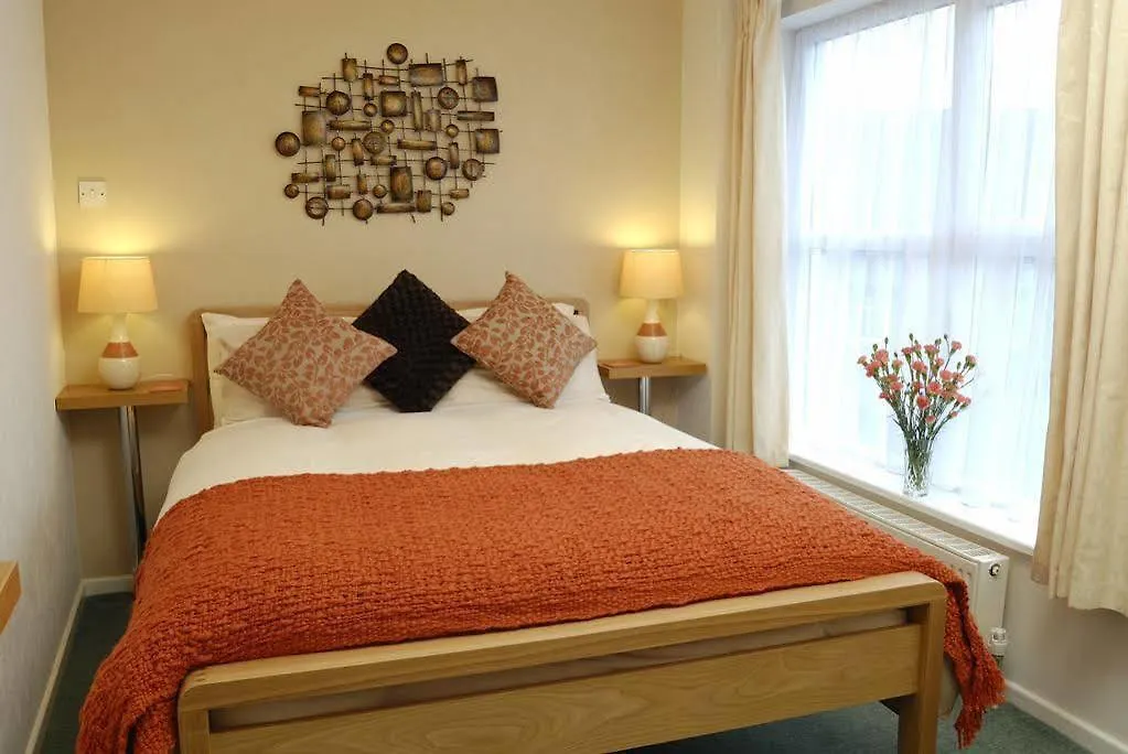 Thornbank House Offering Breakfast And With Free Off Site Health Club Gasthuis 4*