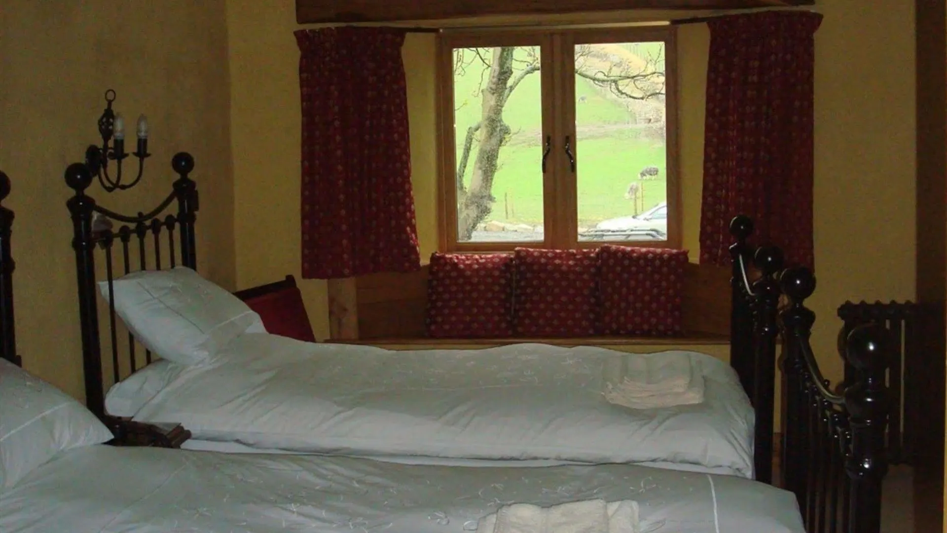 The Wayside And Whisky Barn Casa de hóspedes 4*